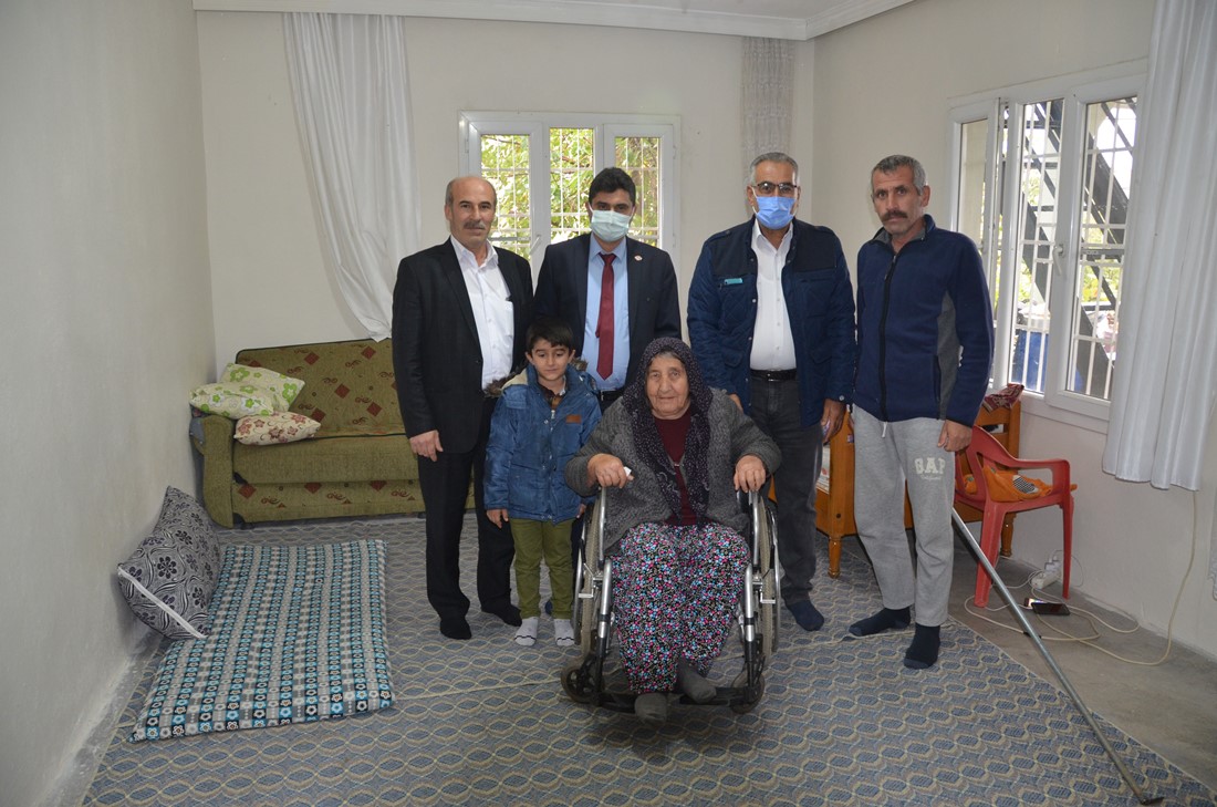 DAYIOĞLU, AYDIN, KIRAN VE POLAT `TAN ENGELLİ VATANDAŞLARA TEKERLEKLİ SANDALYA