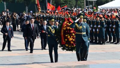 В Бишкеке состоялся митинг-реквием по случаю 77-летия Победы в Великой Отечественной войне