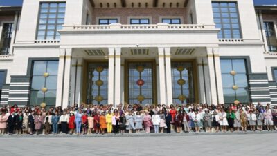 Emine Erdoğan, kadın büyükelçi ve büyükelçi eşleriyle buluştu