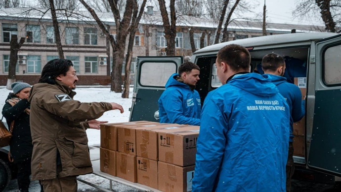 «Единая Россия» и МГЕР передали дополнительную помощь в больницу им. Калинина в Донецке