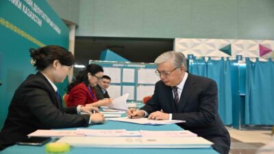 President Tokayev casts his vote in Parliamentary and Local Elections