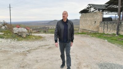 İlham Aliyev Hocalı ilçesinin Hanabad köyünü ziyaret etti