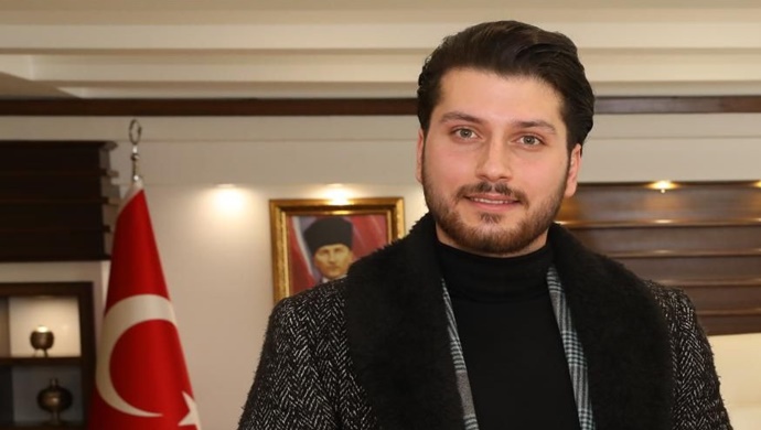 Reza Zarrab or Hossein Dadashzadeh?