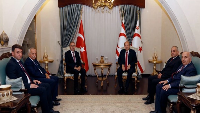 Cumhurbaşkanı Ersin Tatar, Fırat Üniversitesi Rektörü Prof. Dr. Fahrettin Göktaş başkanlığındaki heyeti kabul etti